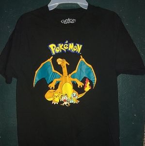 Size med black Pokemon t-shirt